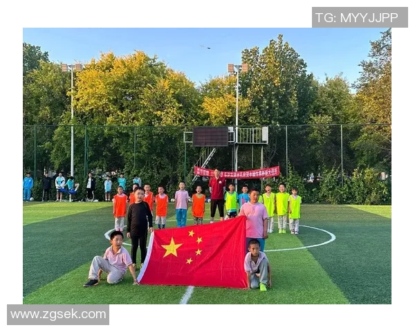 杭州足球队荣登全国足球团队协作排行榜第十名展现团队精神与实力